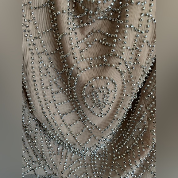 Beautiful Gala Dress size 12 - Picture 2 of 5